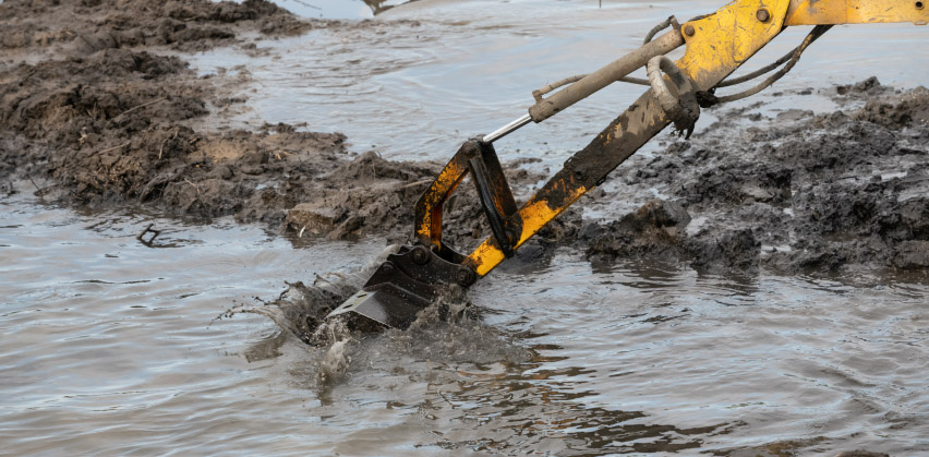 Temporary Pond Building for Dewatering
